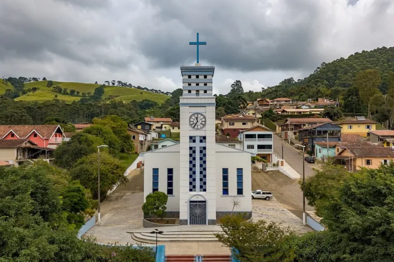 O Que Fazer em Gonçalves: Guia Completo de 2024