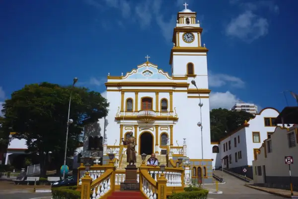 O que fazer em São Lourenço - Igreja Matriz